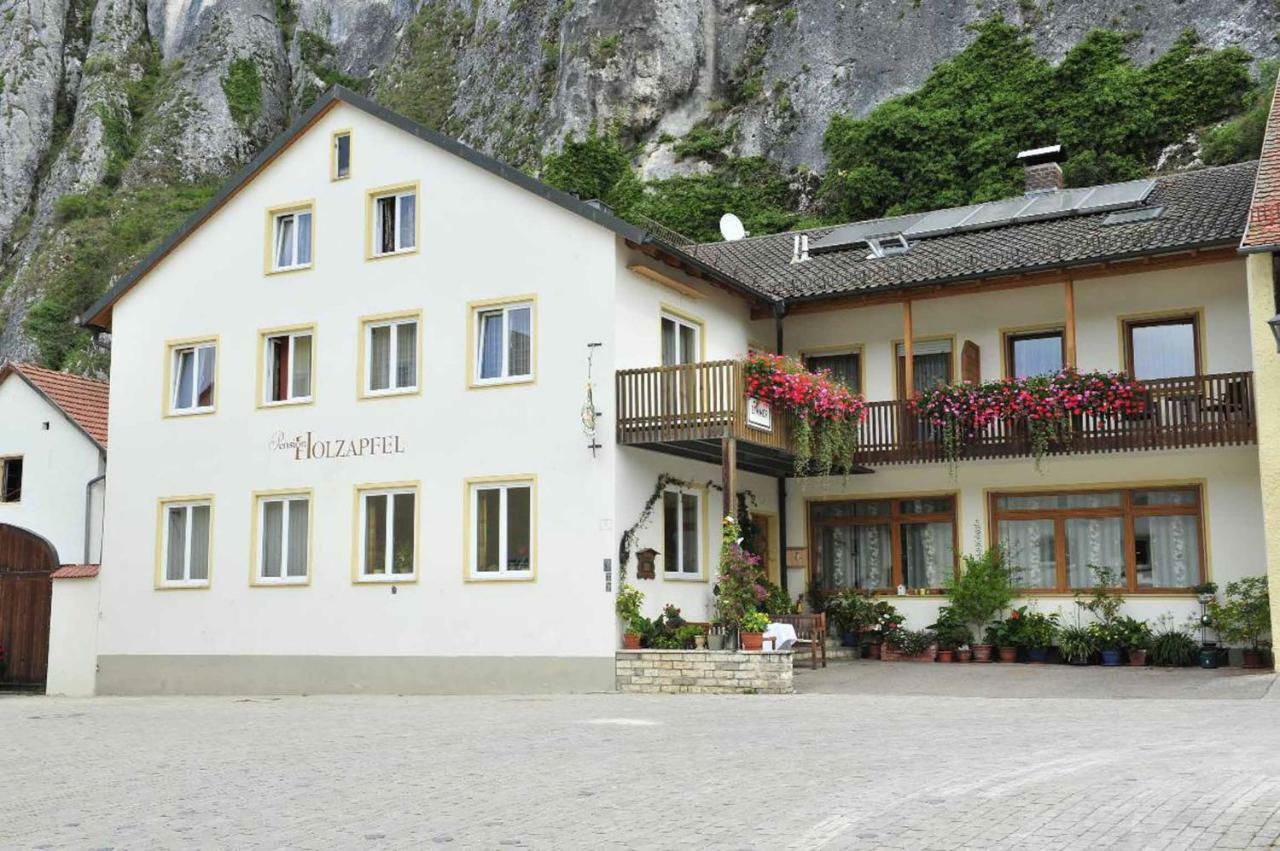 Pension Holzapfel Essing Buitenkant foto